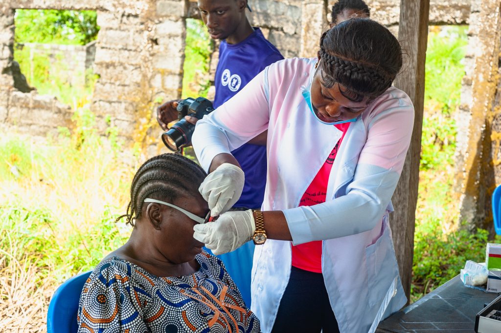 Healthcare Support and Outreach in the Niger Delta Creeks